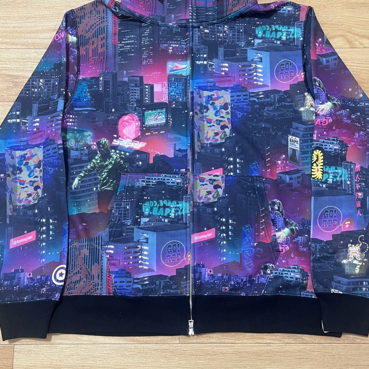 Bape 💥 Bape Tokyo Night View Shark Zip Up Hoodie💥 Size US XXL / EU 58 / 5 - 4 Thumbnail