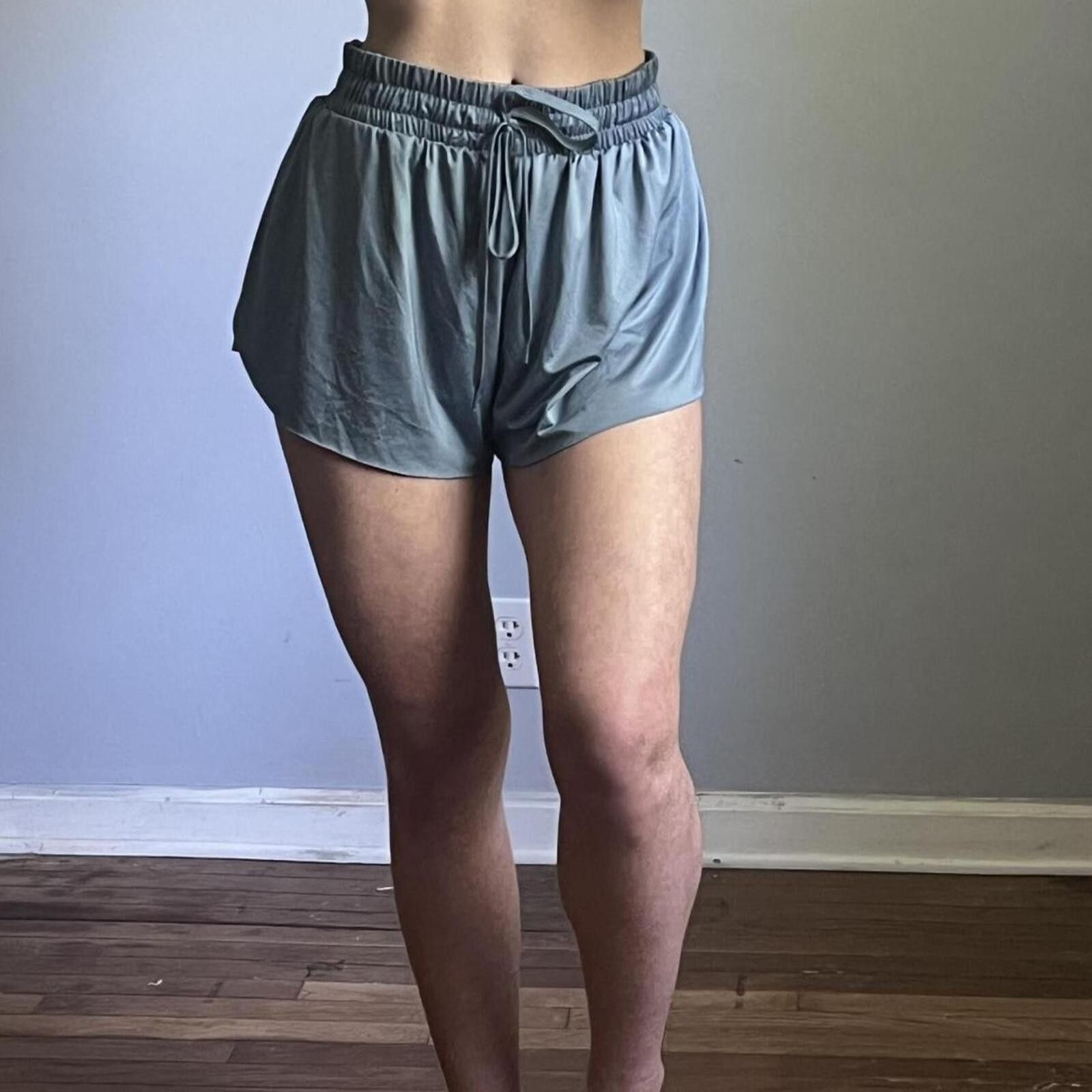 Other Slate blue flowy layered running shorts Size 32" / US 10 / IT 46 - 1 Thumbnail