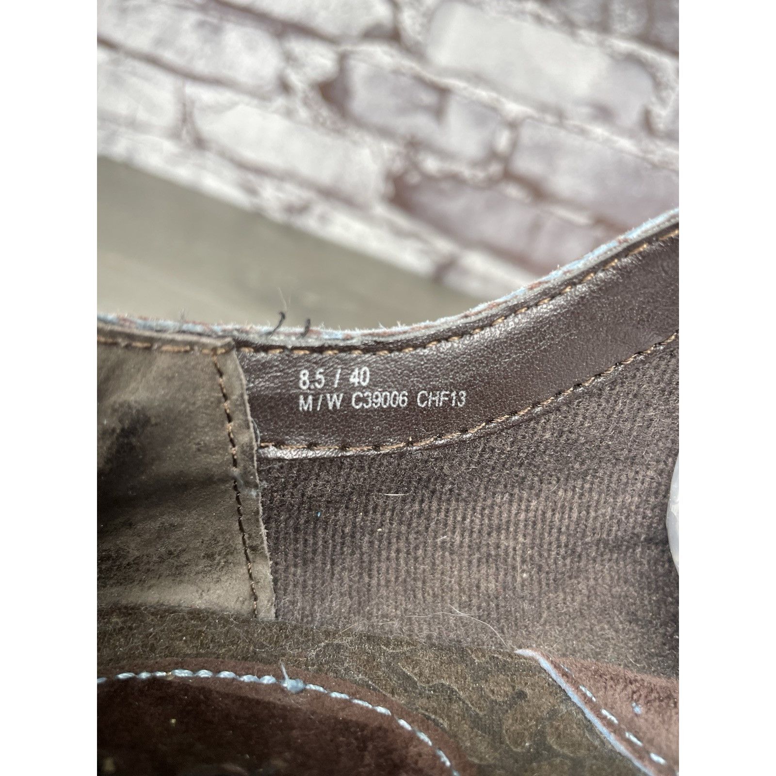 Born Born BOC Suzette Wingtips Shoes Brown Suede Blue Stitching O Size US 8.5 / IT 38.5 - 9 Thumbnail