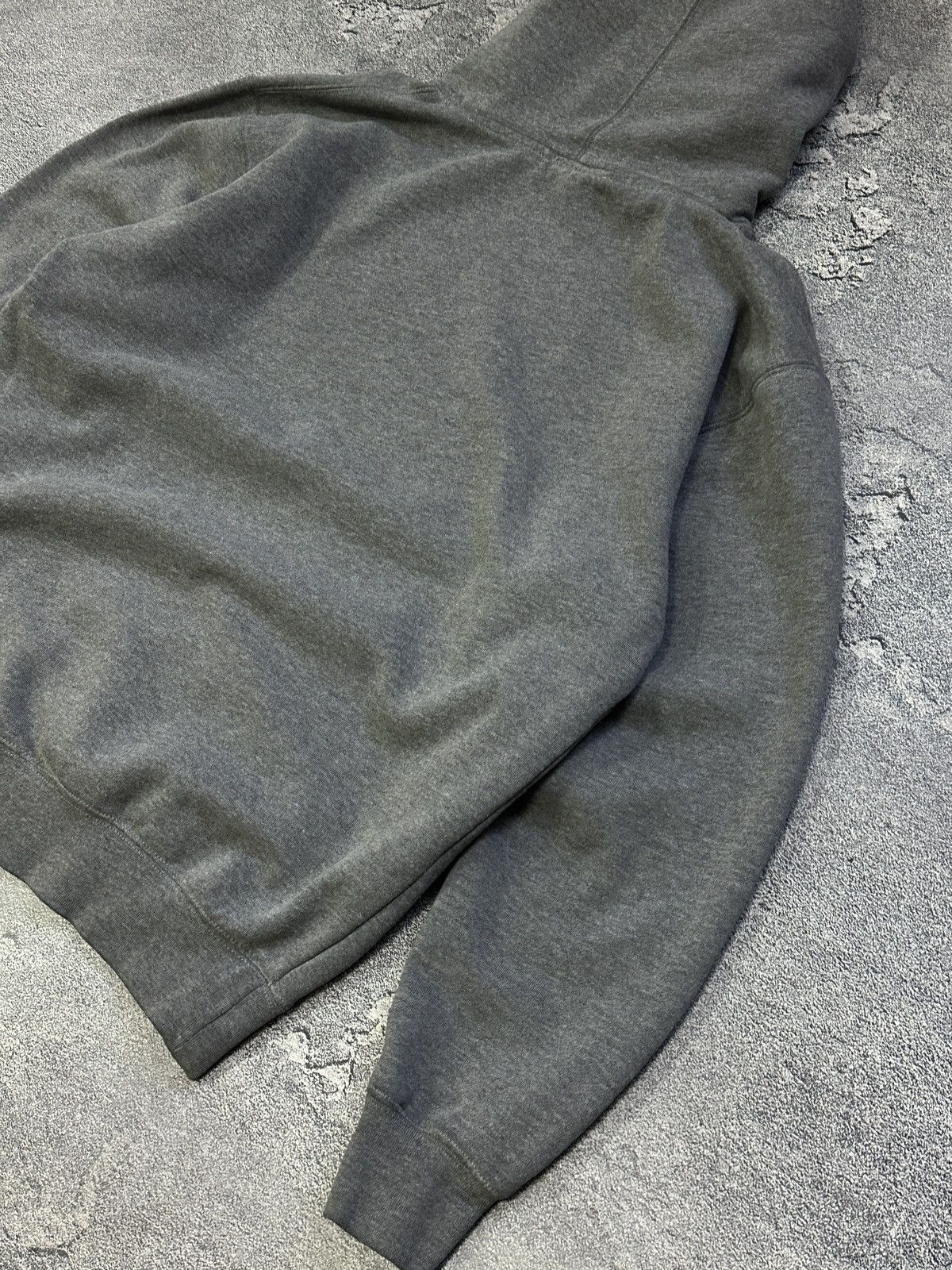 Fallen Vintage Fallen Skateboarding Gray Skull Hoodie Size M Size US M / EU 48-50 / 2 - 11 Thumbnail