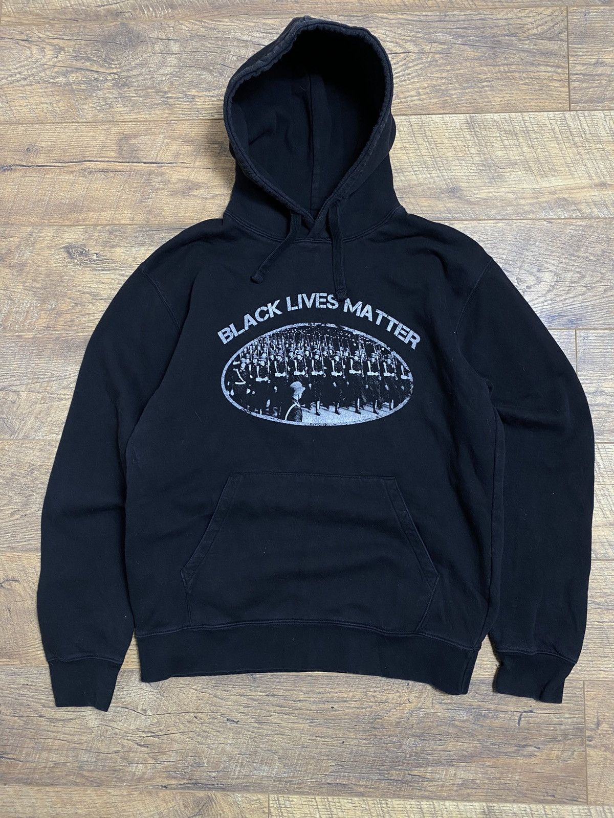 Russell Athletic Russell Athletic Black Lives Matter Graphic Hoodie - Size L Size US L / EU 52-54 / 3 - 1 Thumbnail