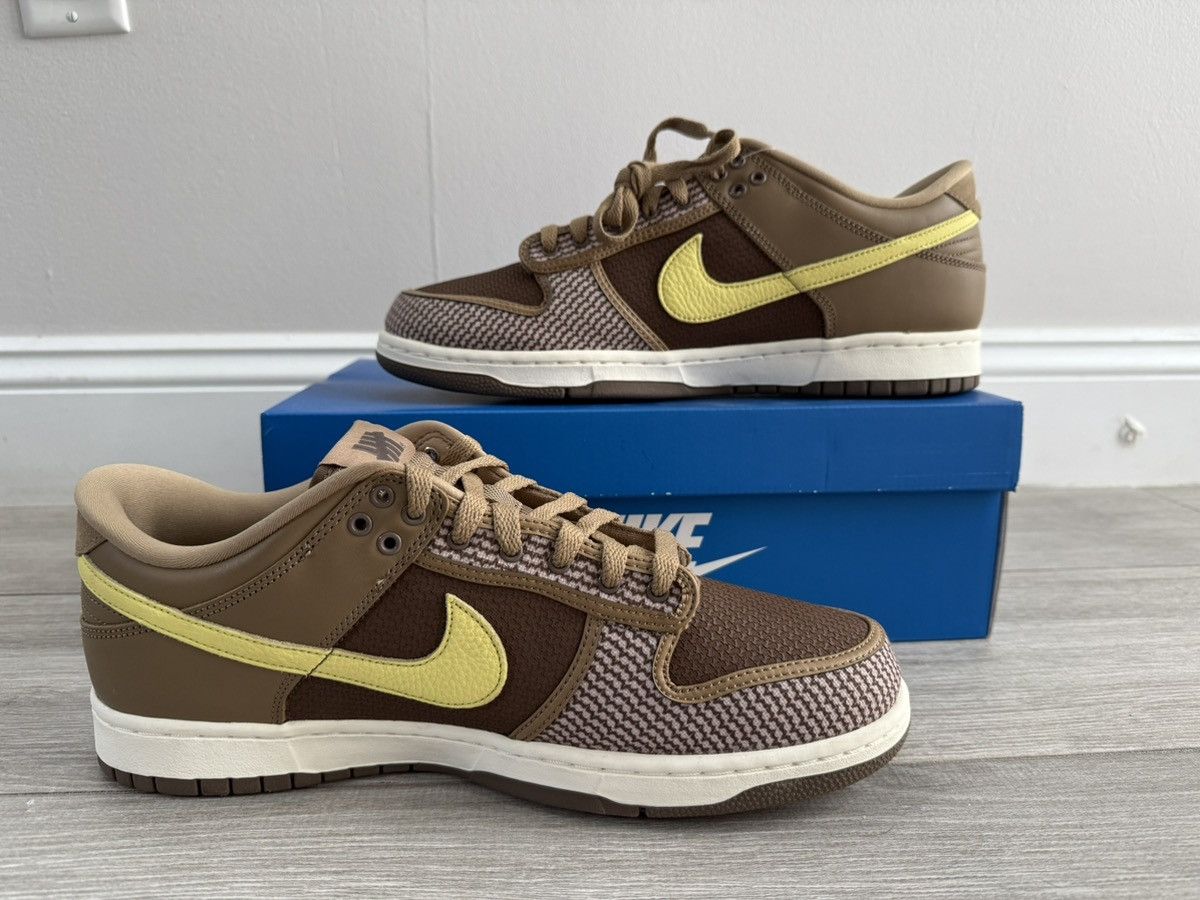 Nike × Undefeated Undefeated Nike Dunk Low Canteen Lemon Frost Palomino Sz 12 Size US 12 / EU 45 - 2 Thumbnail