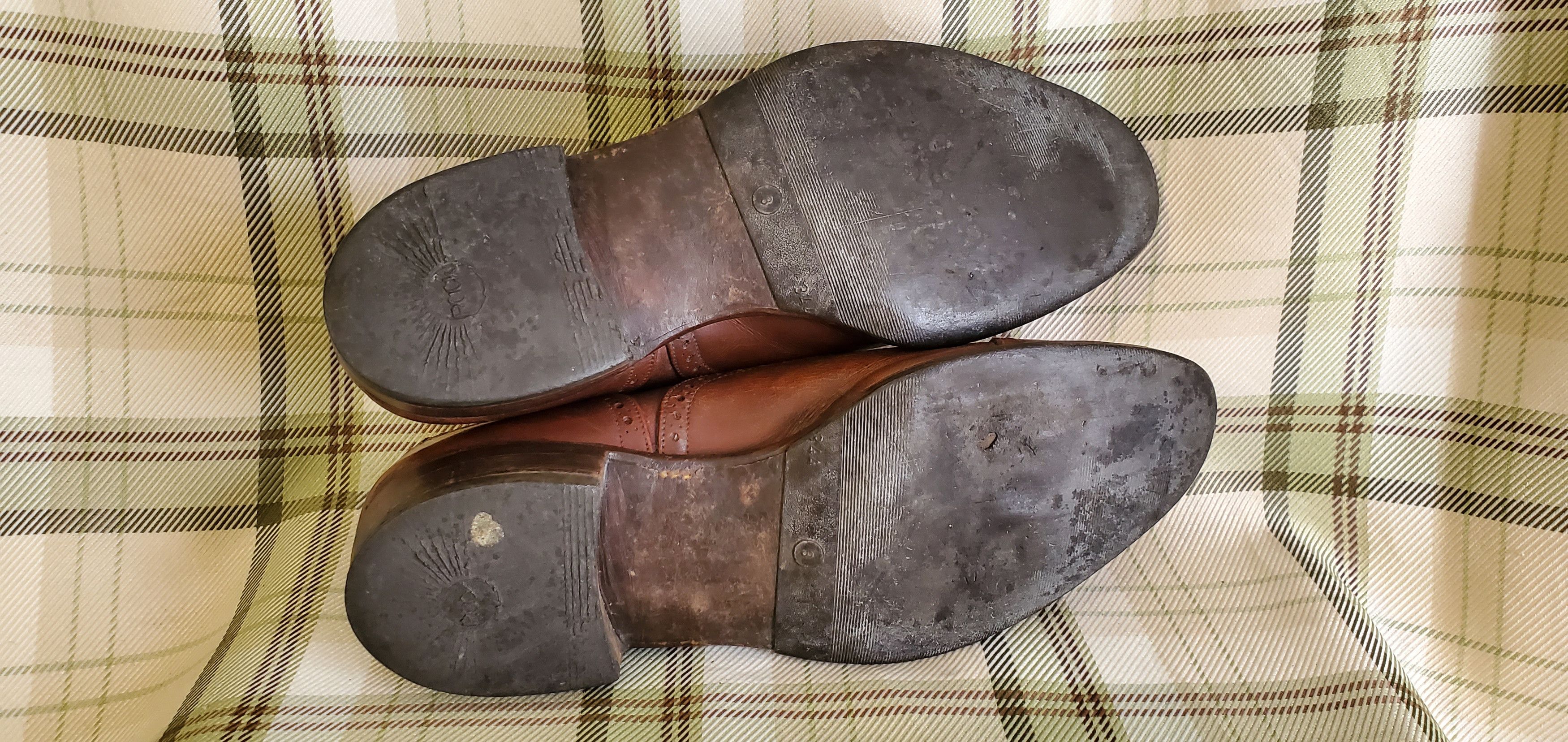 Tricker's Vintage TRICKERS Cambridge Brown Lace Up Brogue Shoes Size US 7.5 / EU 40-41 - 5 Thumbnail