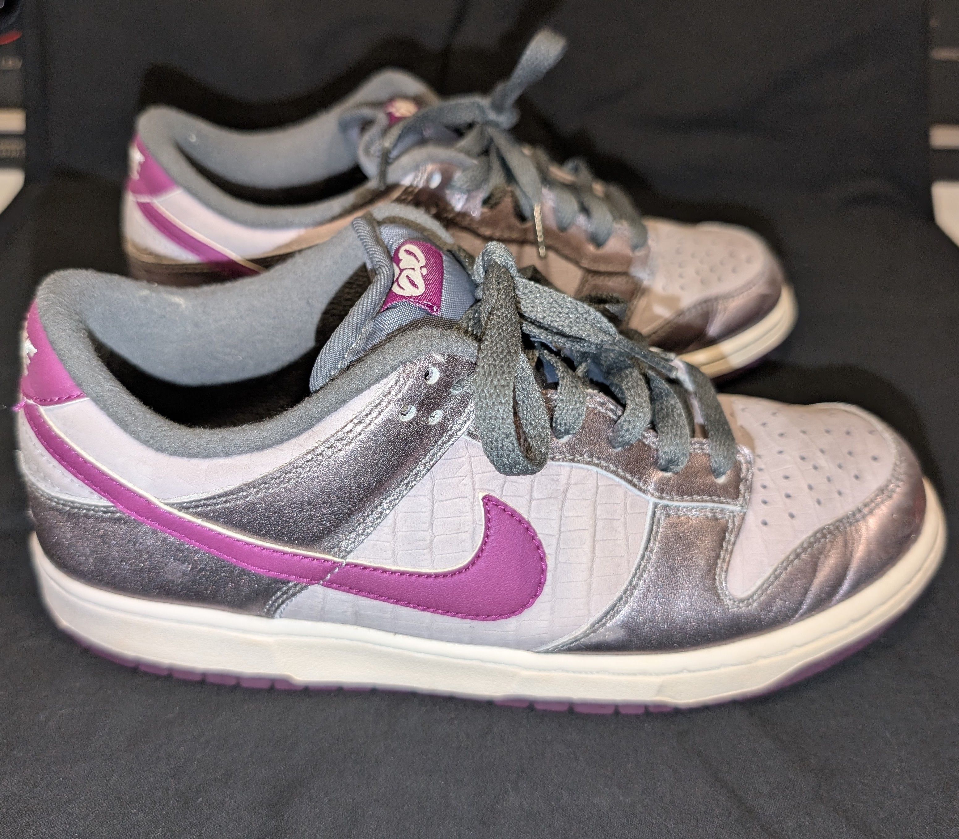 Nike Nike Women's 6.0 Low Dunk 2011 Size US 8 / IT 38 - 1 Thumbnail