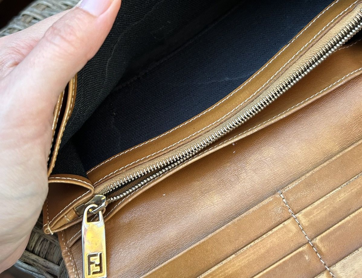 Fendi × Vintage Vintage Fendi Pequin Leather Long Wallet Made In Italy Size ONE SIZE - 7 Thumbnail