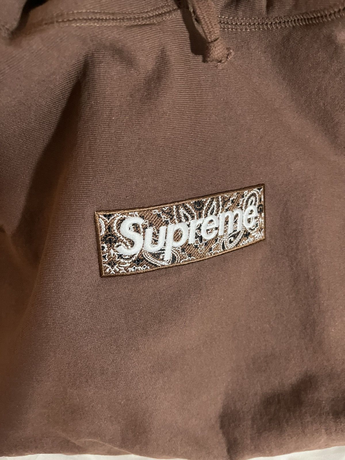 Supreme Supreme bandana box logo hoodie brown Size US L / EU 52-54 / 3 - 7 Thumbnail
