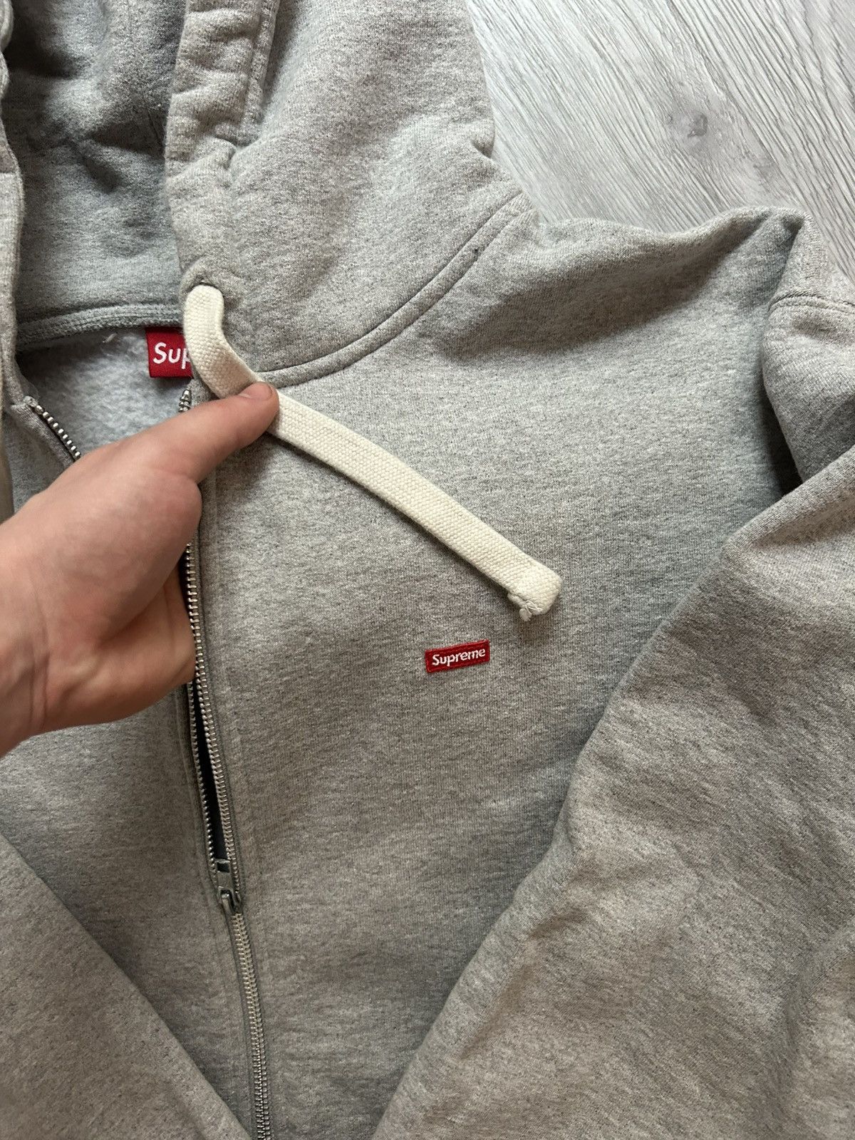Supreme Supreme Drawcord Small Box Zip Up Hoodie Size US XL / EU 56 / 4 - 4 Thumbnail