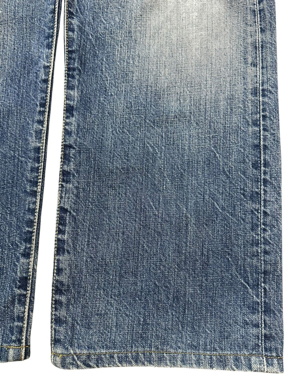 Levi's Vintage 90s Levis 501 Faded Wash Distressed Baggy Jeans Size US 33 - 8 Thumbnail