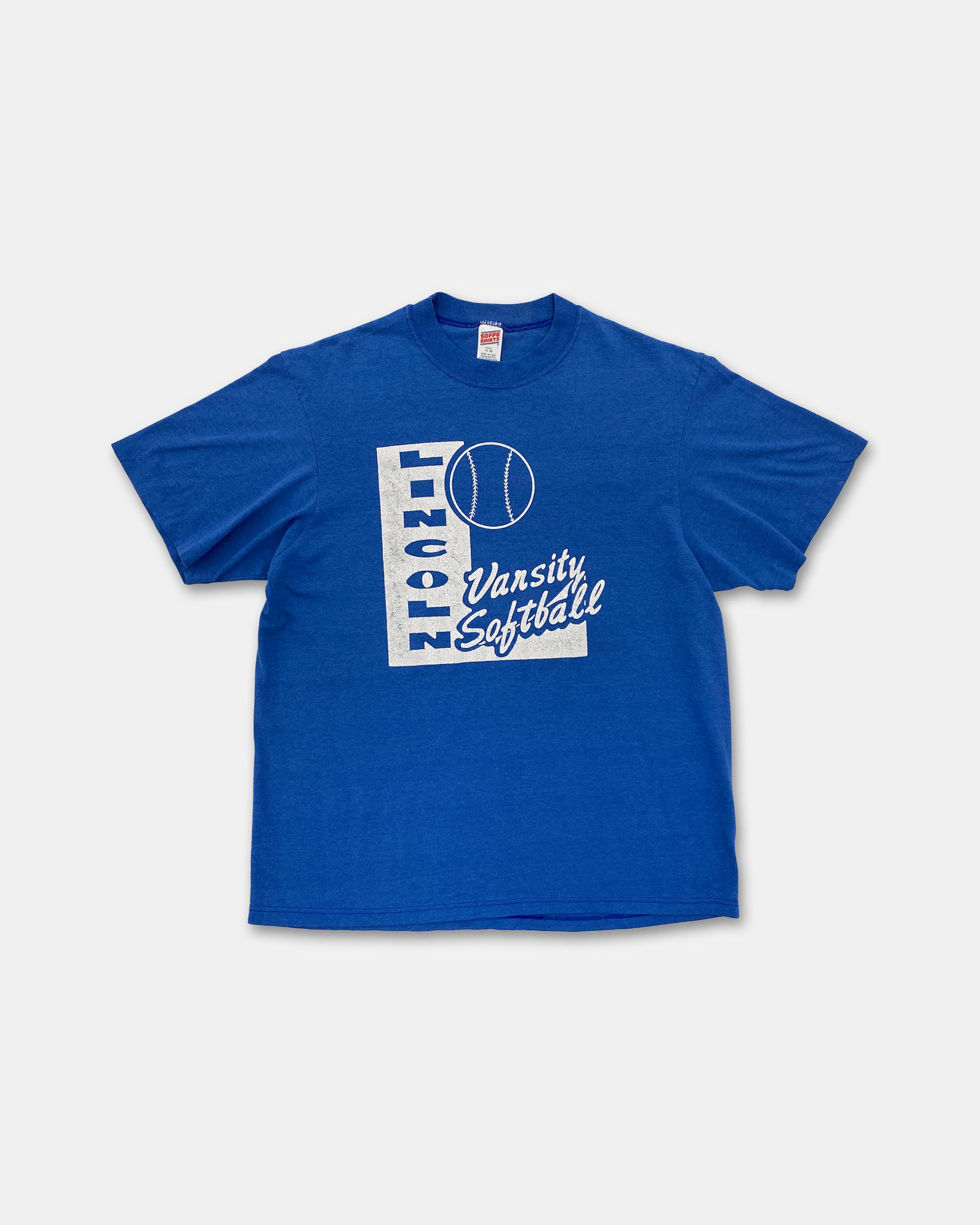 Vintage 1980s Lincoln Varsity Softball Single Stitched T-Shirt Size US XL / EU 56 / 4 - 1 Thumbnail