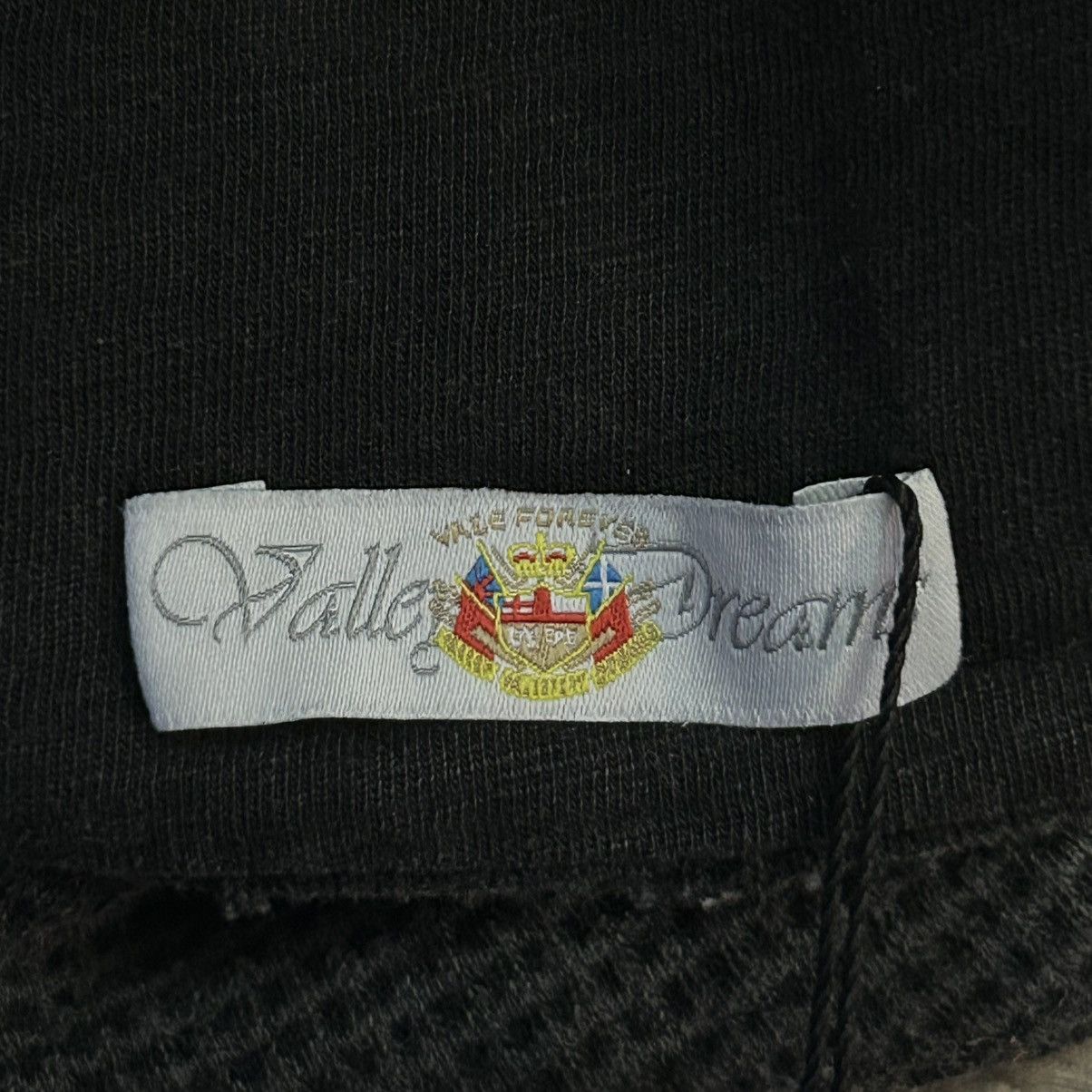 Vale Vale Forever VS Skull Beanie (Black) Size ONE SIZE - 3 Thumbnail