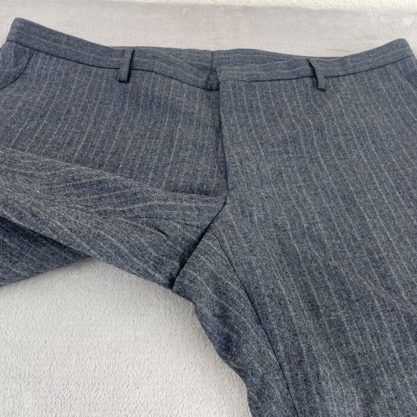 Etro ETRO Dress Pants Men 38x29 Grey Wool Pinstripe Straight Fit Made in Italy Size US 38 / EU 54 - 3 Thumbnail