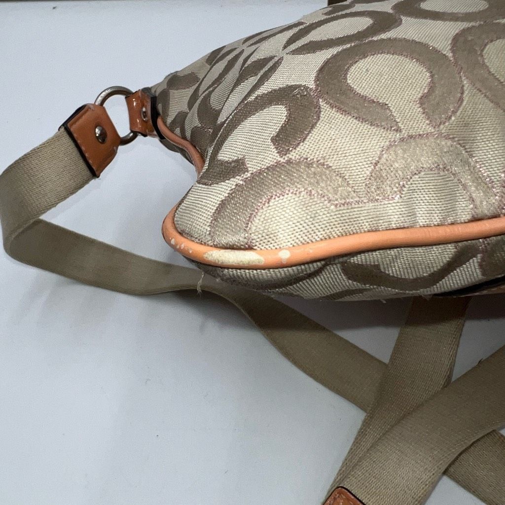 Coach COACH SIGNATURE OP ART JULIA CROSSBODY SWINGPACK **NO HANGTA Size ONE SIZE - 9 Thumbnail