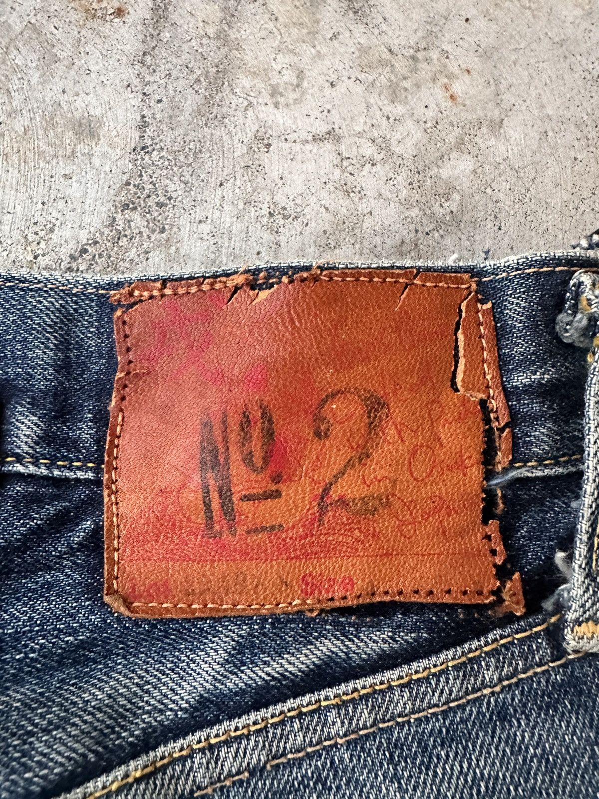 Evisu Buckle Back Thrashed No 2 2000s Selvedge seagulls back cinch Size US 34 / EU 50 - 13 Thumbnail