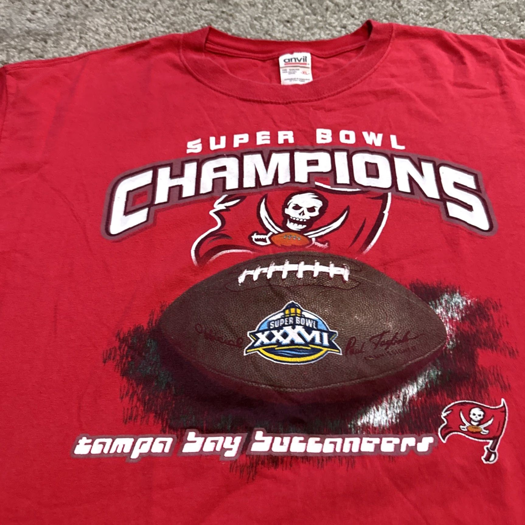 NFL VINTAGE Tampa Bay Buccaneers Super Bowl XXXVII NFL Football T-Shirt XL Red Mens Size US XL / EU 56 / 4 - 2 Thumbnail