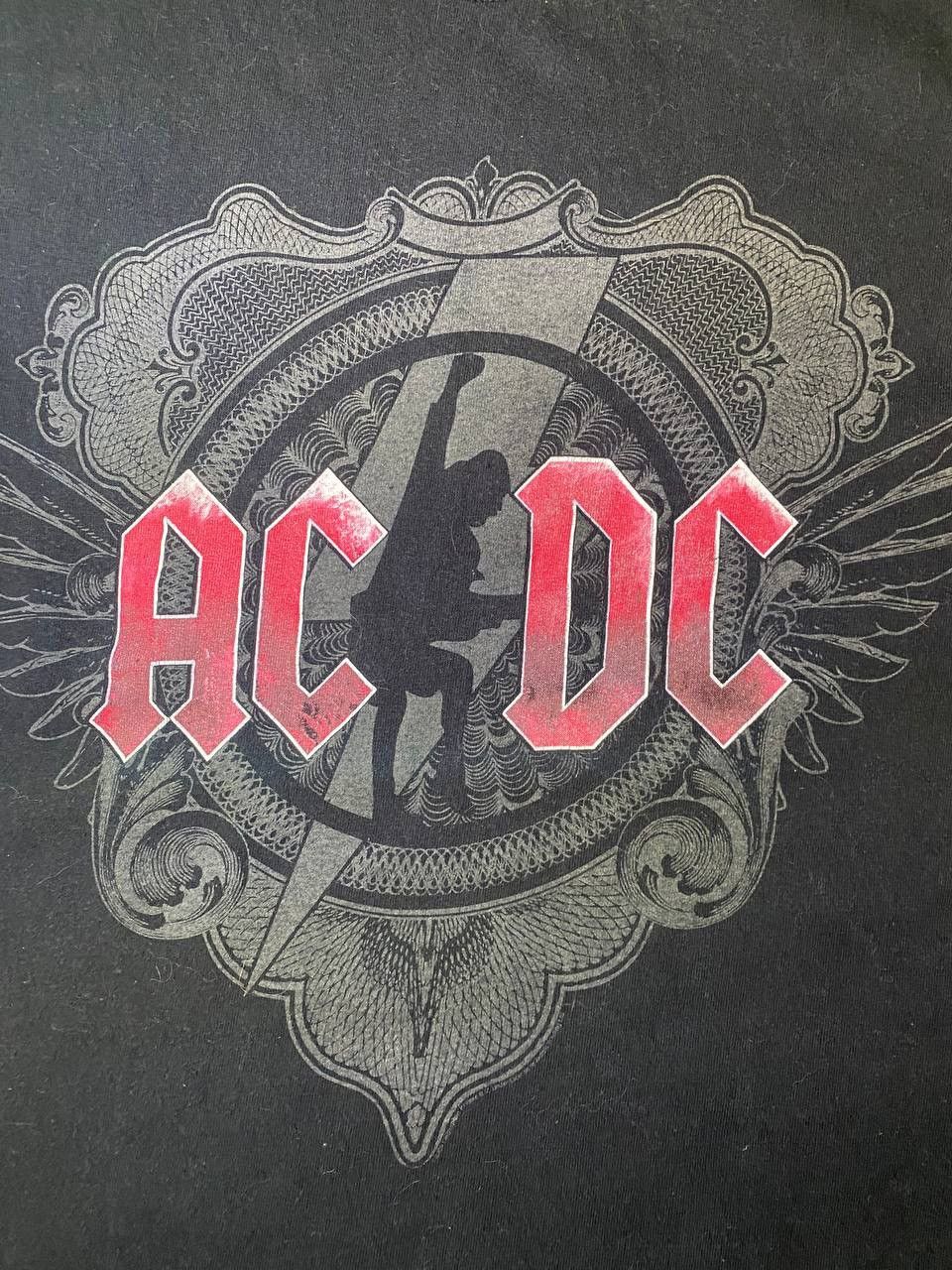 Band Tees Vintage AC/DC starworld Black Ice tour tee Size US S / EU 44-46 / 1 - 3 Thumbnail