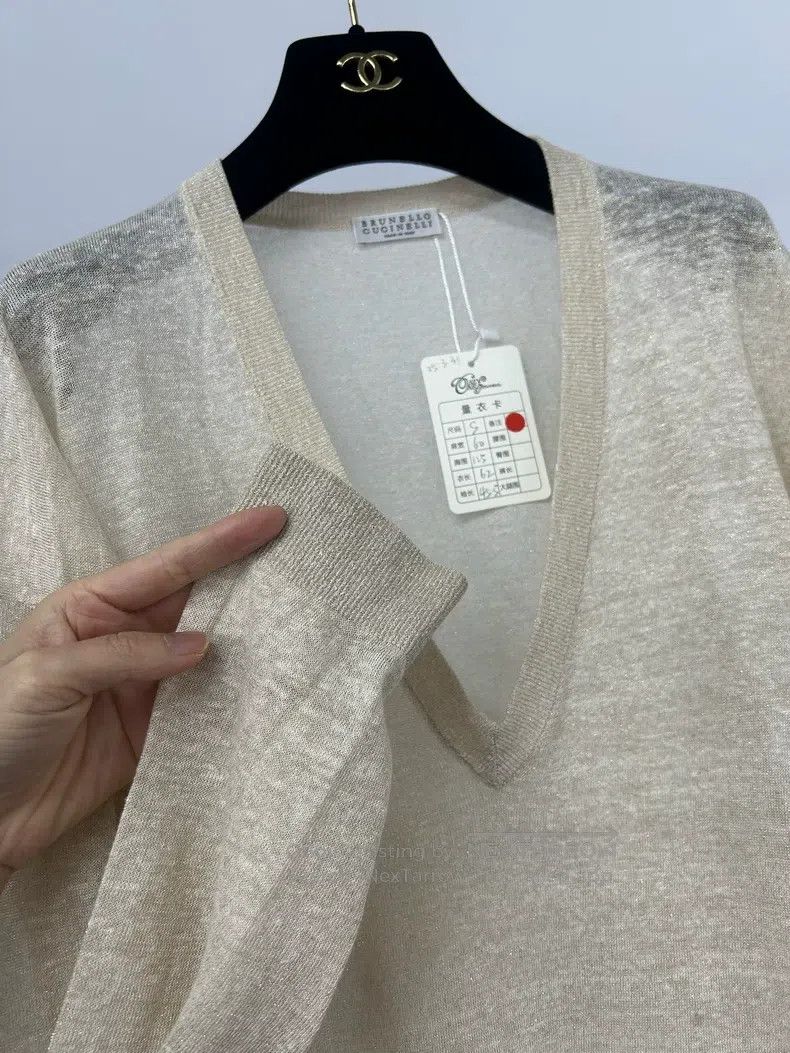 Brunello Cucinelli Brunello Cucinelli V-neck knitted top Size S / US 4 / IT 40 - 4 Thumbnail