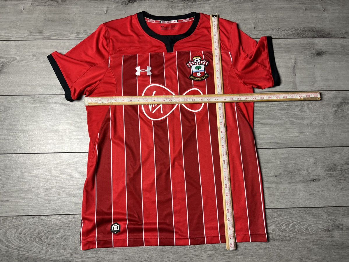 Under Armour under Armour Southampton 2018-19 Third Shirt size XLarge Size US XL / EU 56 / 4 - 6 Thumbnail