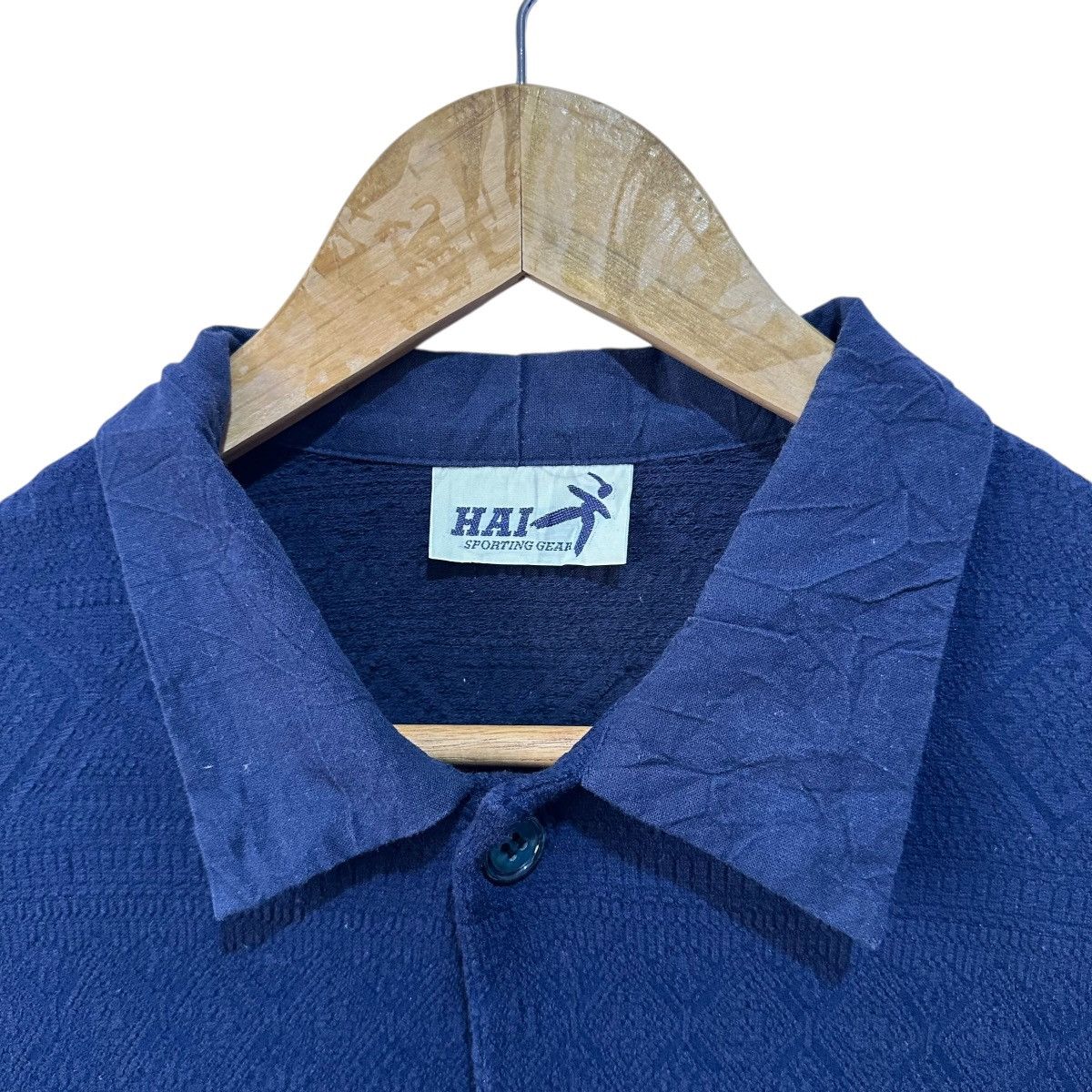 Hai Sporting Gear Vintage HAI Sporting Gear Textured Button Issey Miyake Size US M / EU 48-50 / 2 - 4 Thumbnail