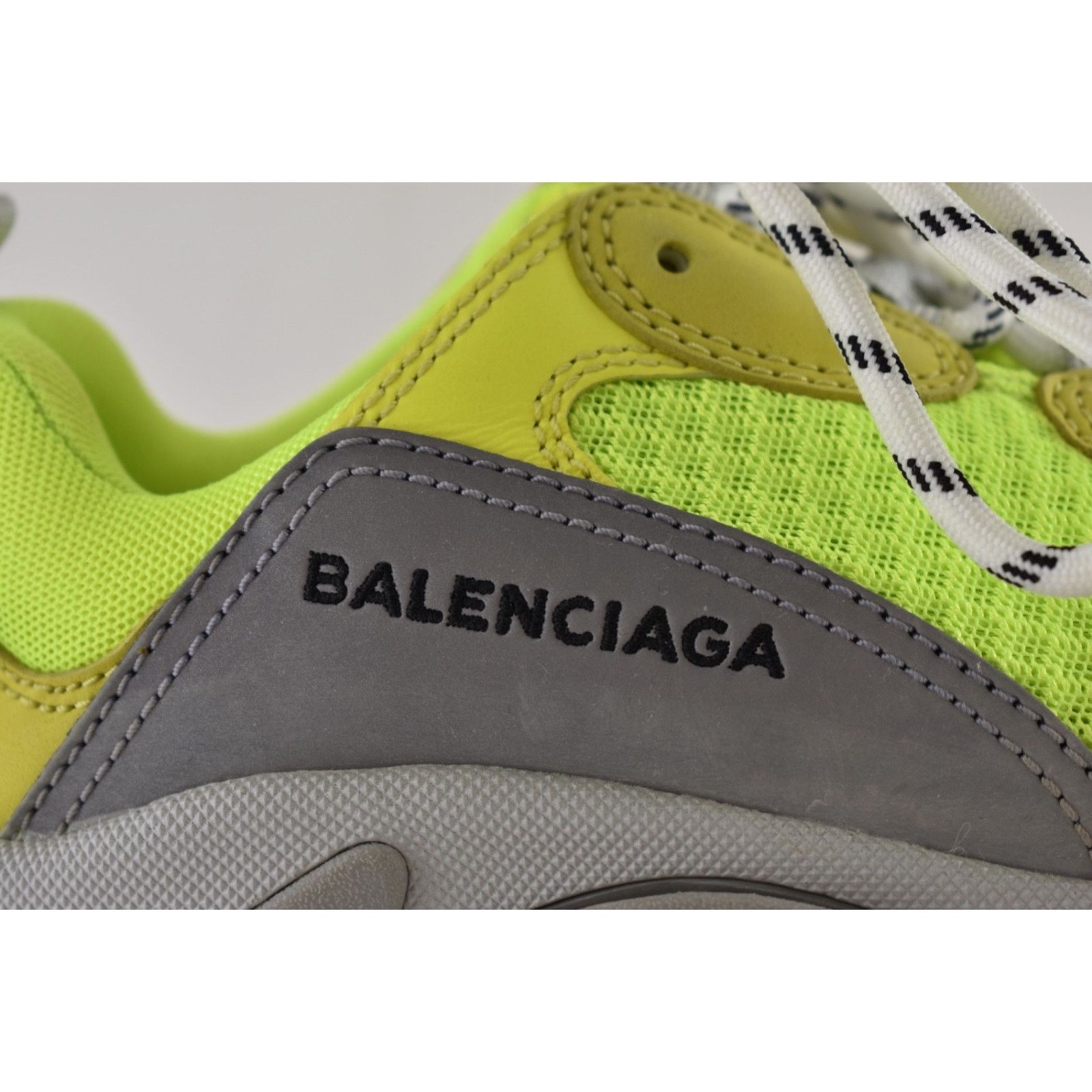 Balenciaga Triple S Sneaker Women's Speed Flat Trainer 36 Size US 6 / IT 36 - 4 Thumbnail