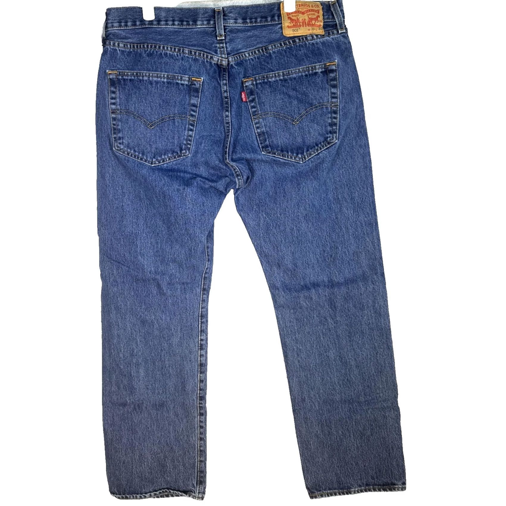 Levi's VINTAGE Levis 501 Jeans Mens 36x30 Blue Straight Button Fly Original Fit Button Fly Size US 36 / EU 52 - 2 Thumbnail