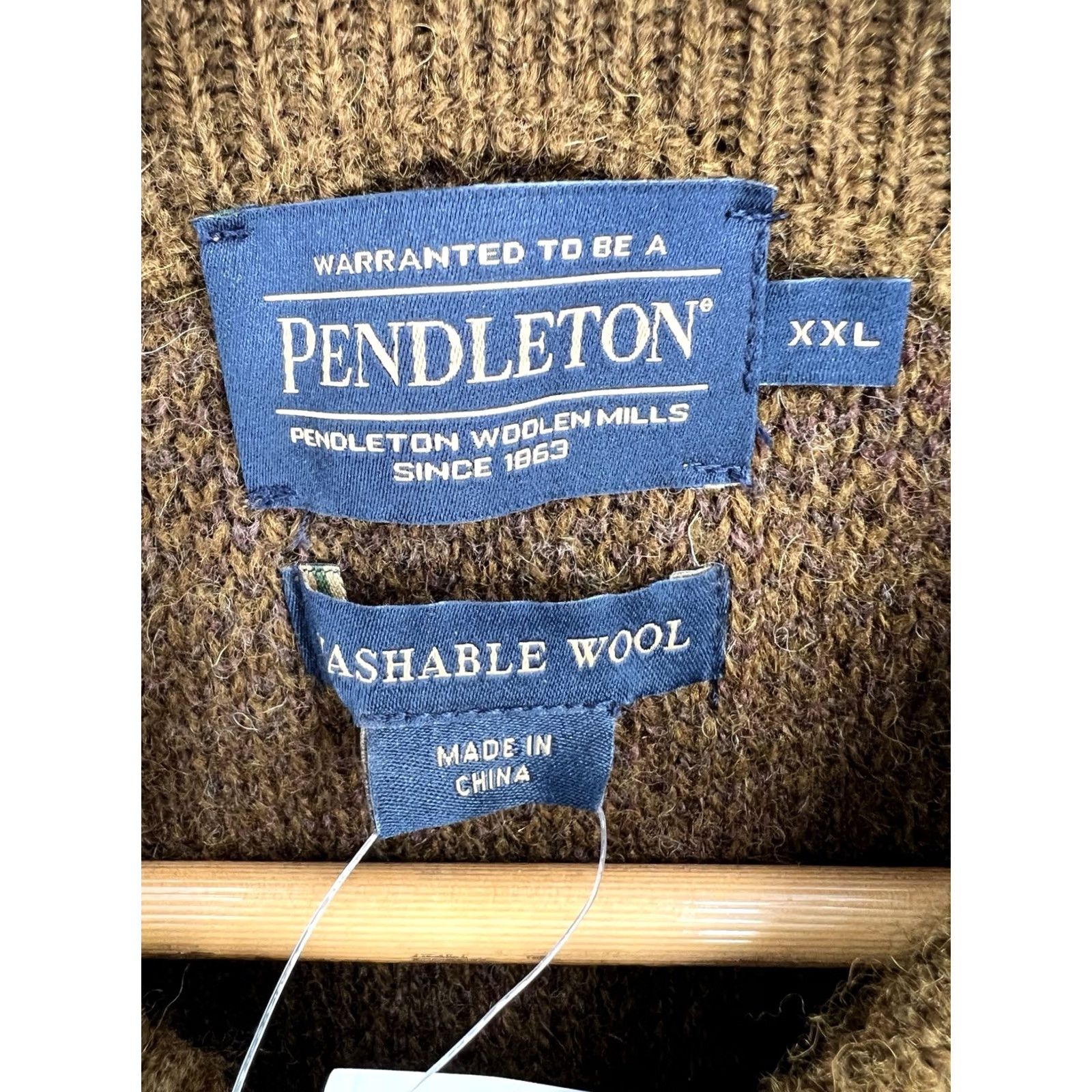 Pendleton VINTAGE Pendleton Jacquard Shetland Bomber Cardigan Men’s Size XXL Brown Wool Aztec Size US XXL / EU 58 / 5 - 7 Thumbnail