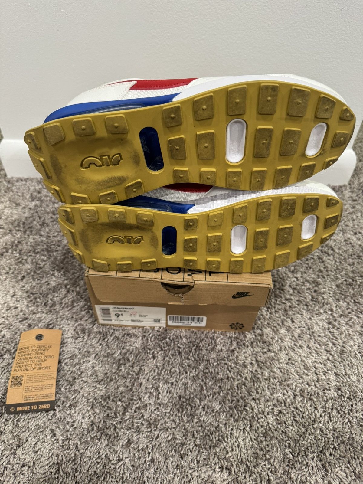 Nike Nike air max Forrest Gump, size 9.5, rare! Size US 9.5 / EU 42-43 - 10 Thumbnail