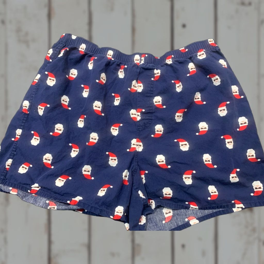 Old Navy Old Navy Shorts Womens L Blue Santa Claus Christmas Chino Elastic Waist 2in Inseam Geometric Pattern Size 36" / US 14 / IT 50 - 1 Thumbnail