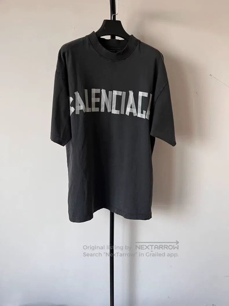 Balenciaga Balenciaga Logo Embroidered Crew Neck Short Sleeve T-Shirt Size US XS / EU 42 / 0 - 1 Thumbnail