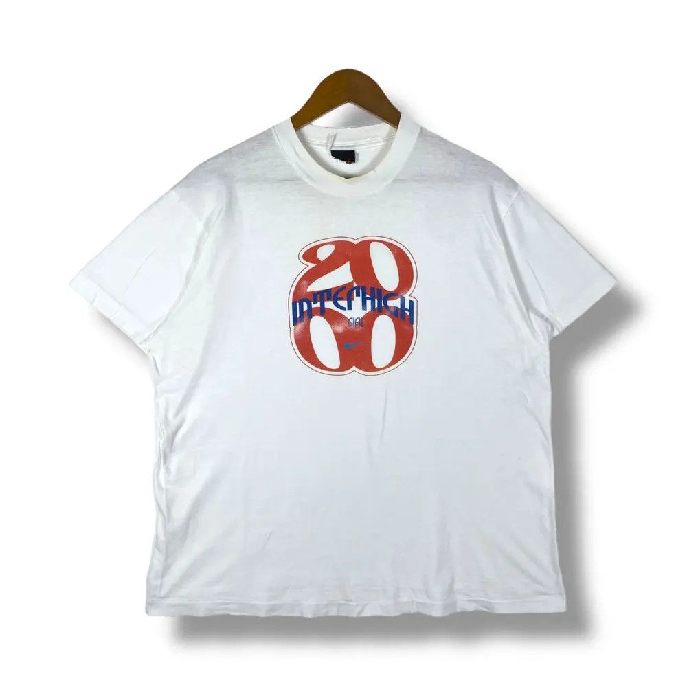 Nike Vintage 2000 NIKE INTER-HIGH Gifu Graphic Tee Shirt Size US L / EU 52-54 / 3 - 1 Thumbnail