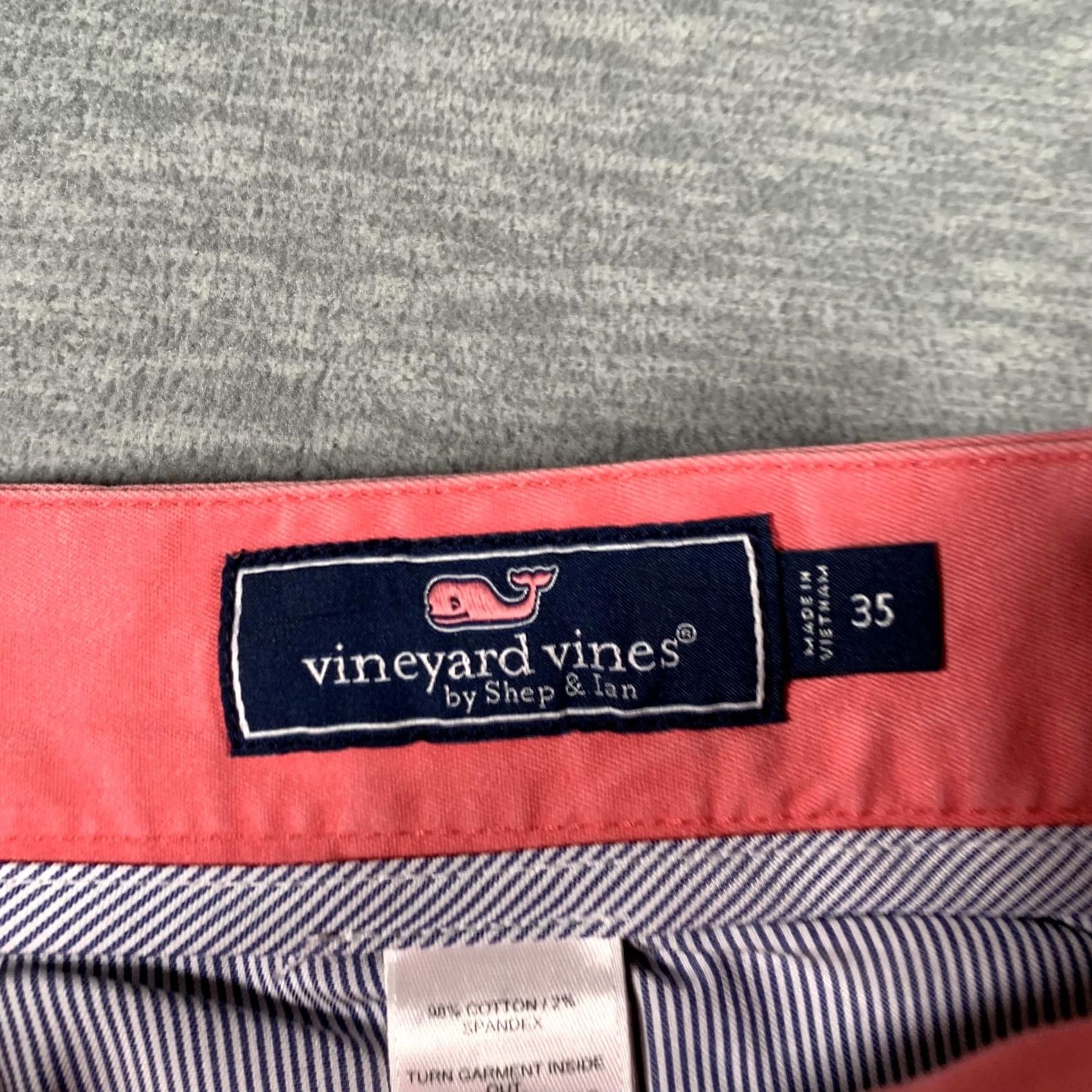Vineyard Vines Vineyard Vines Shorts Mens 35 Pink Chino Stretch Flat Front Casual Summer Size US 35 - 4 Thumbnail