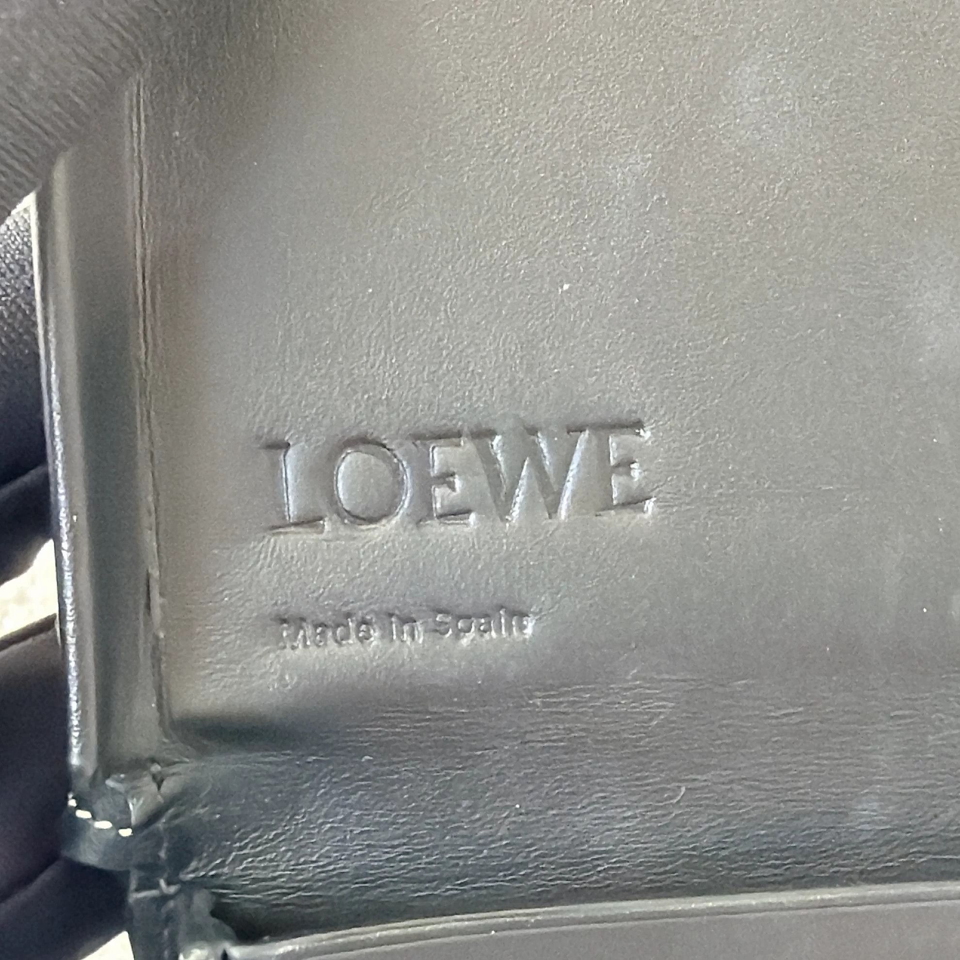 Loewe Loewe Heel Black Saddle Small Crossbody Bag 5341 Size ONE SIZE - 7 Thumbnail