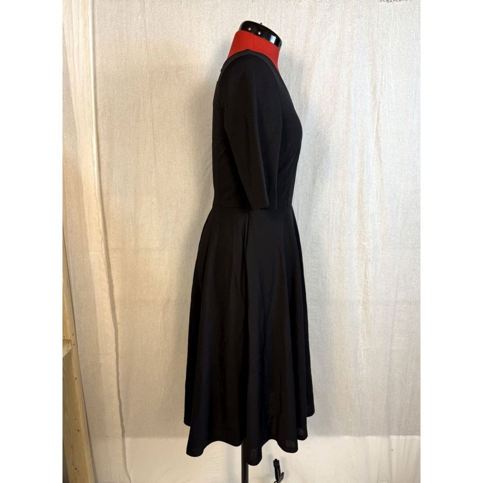 Black Halo ELESOL Women's Midi Dress Black Medium Half Sleeve Stretch Flare NWT F423 Size M / US 6-8 / IT 42-44 - 6 Thumbnail