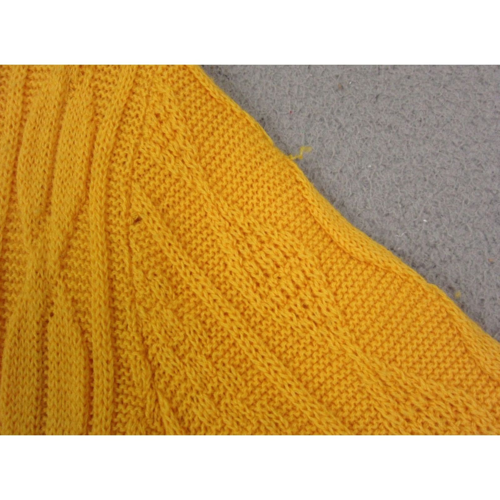 Vintage VINTAGE Garland Sweater Womens Small Gold Yellow Chunky Cable Knit 60s 70s Size S / US 4 / IT 40 - 4 Thumbnail
