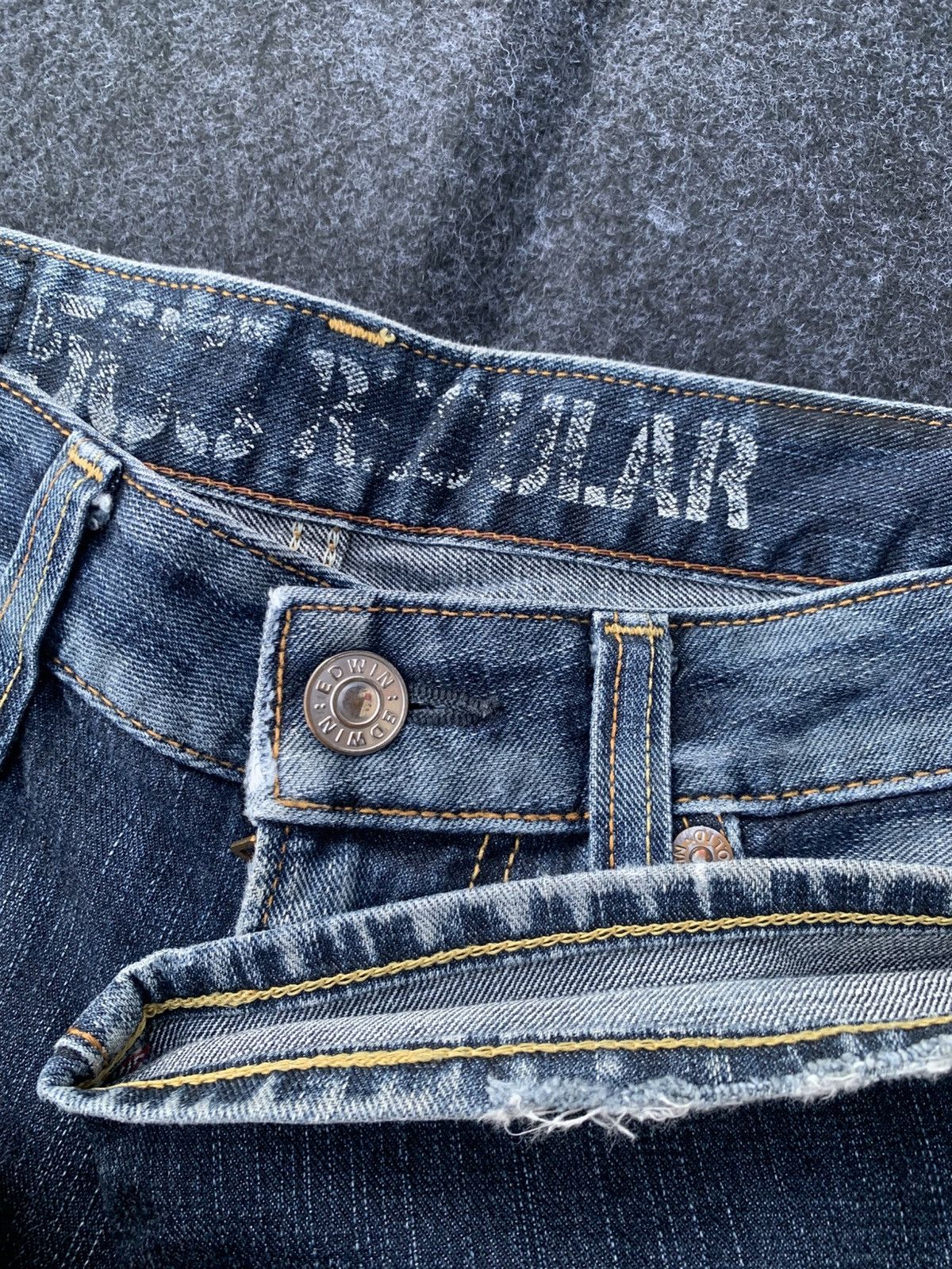 Edwin Vintage Edwin Blue Trip EDGELINE 503. (29) Size US 31 - 7 Thumbnail