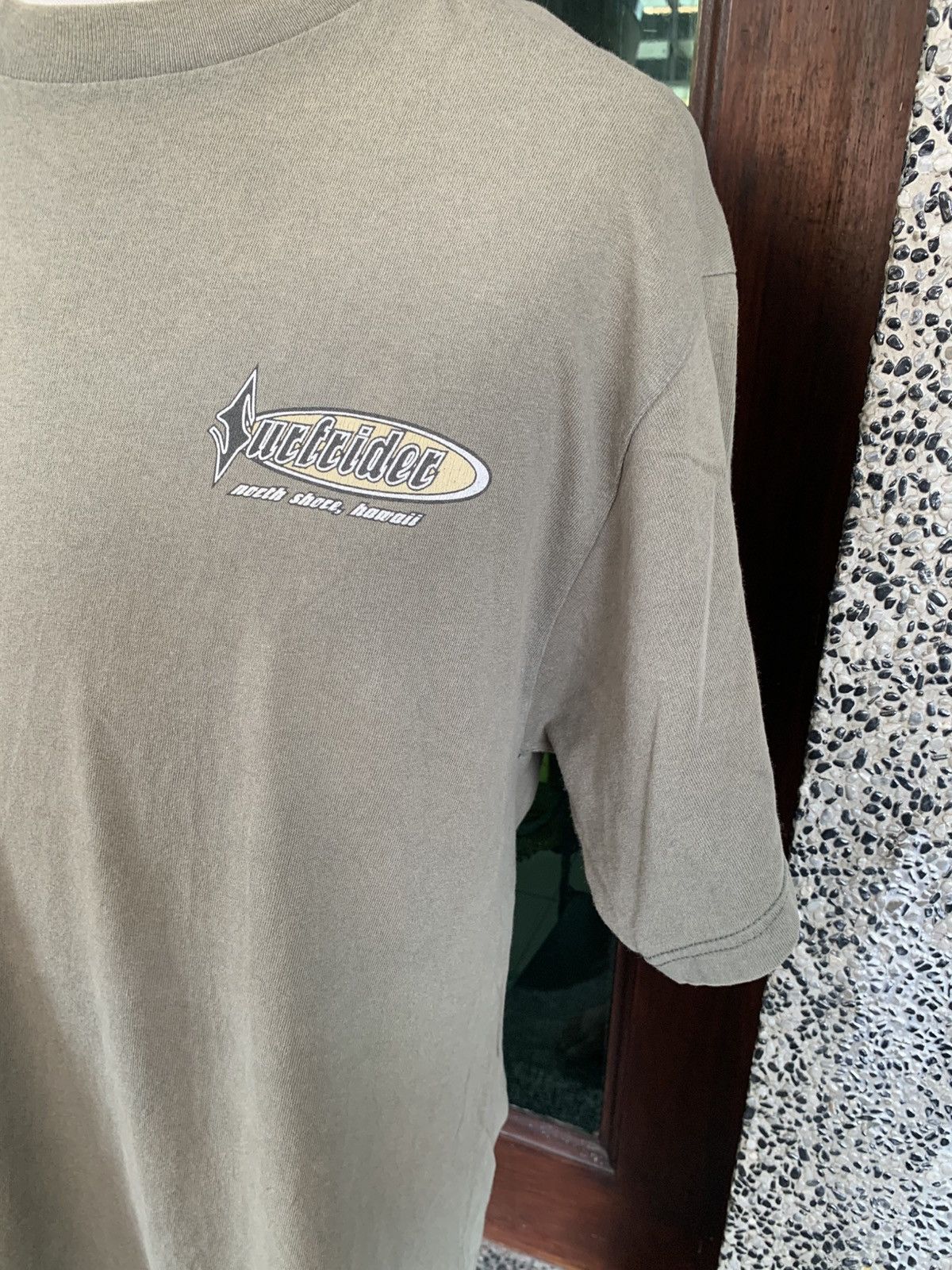 Vintage Vintage 90s Surfrider Surf/Surfing/Surfboards Photo T shirt Size US L / EU 52-54 / 3 - 6 Thumbnail