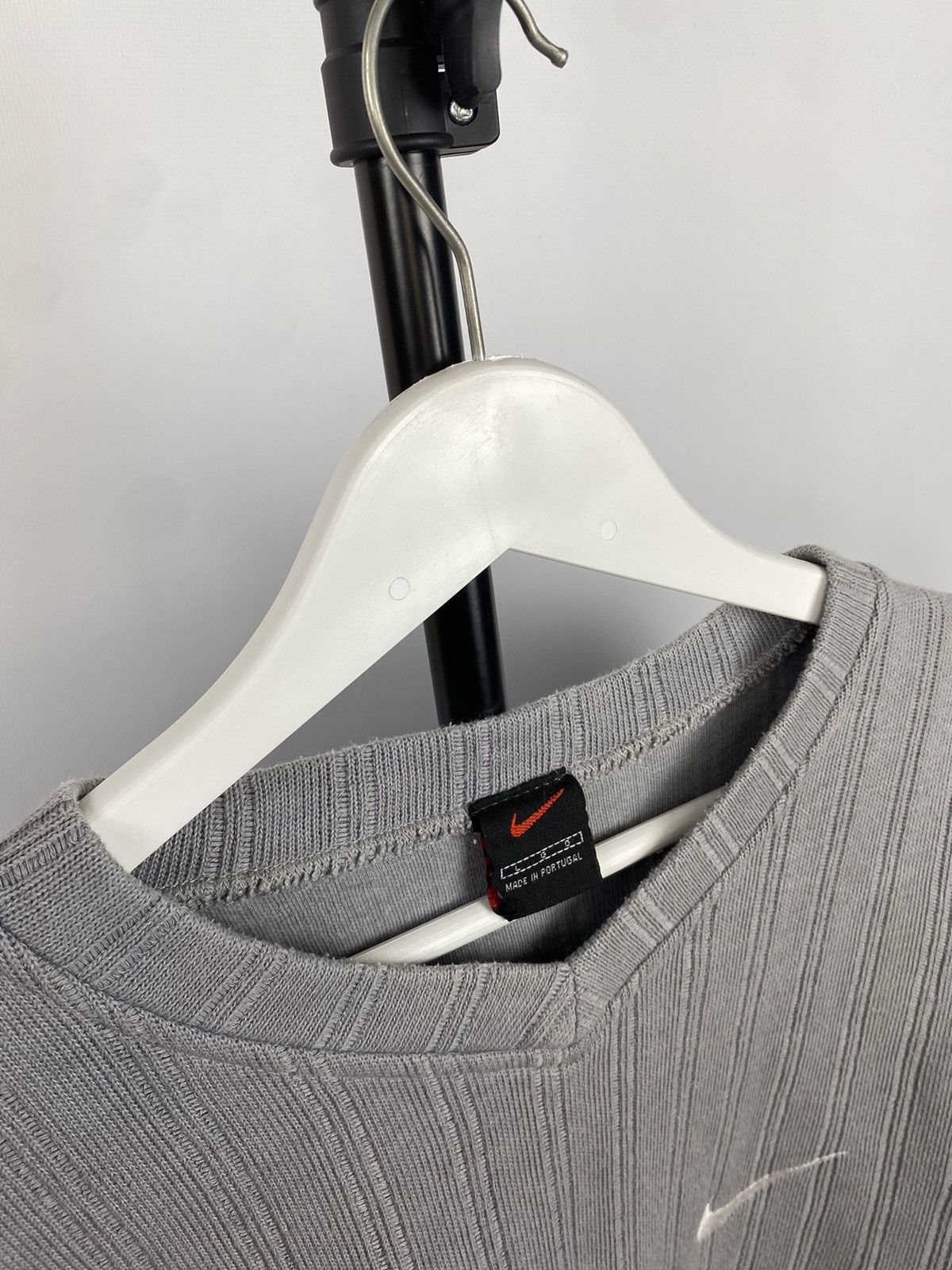 Nike × Vintage Vintage 90s Nike V-Neck sweatshirt sweater Size US M / EU 48-50 / 2 - 7 Thumbnail