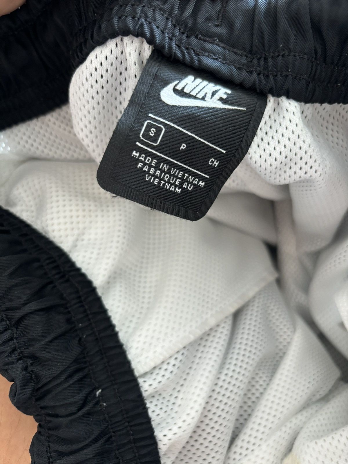 Nike Nike Thai Shorts with Scorpio in M 🦂 Size US 29 - 4 Thumbnail