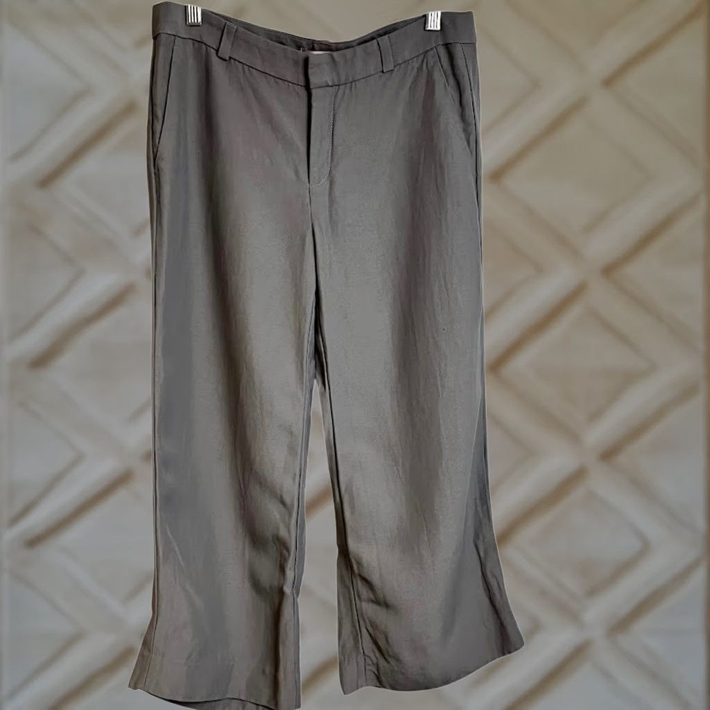 Banana Republic Banana Republic Heritage Collection Wide Leg Crop Pants Gray Linen Size 6 Women Size 28" / US 6 / IT 42 - 1 Thumbnail