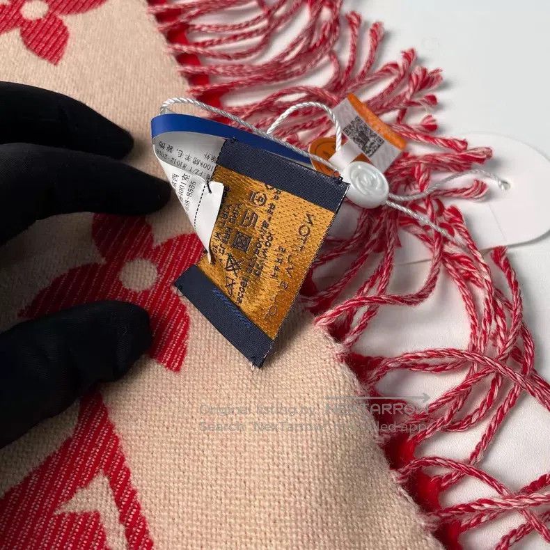 Louis Vuitton Louis Vuitton PRECIOUS TIGER Red Wool Scarf for the Year o Size ONE SIZE - 6 Thumbnail