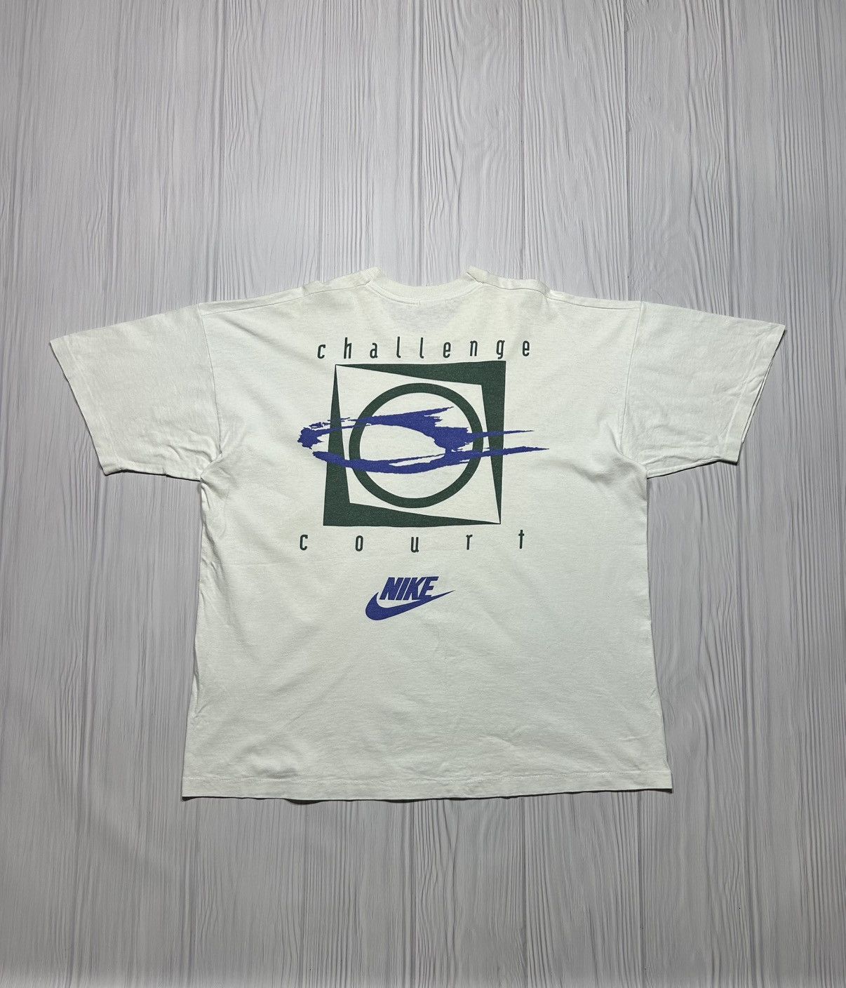 Nike Vintage Nike Challenge Court Big Graphic Logo Size XL Size US XL / EU 56 / 4 - 1 Thumbnail