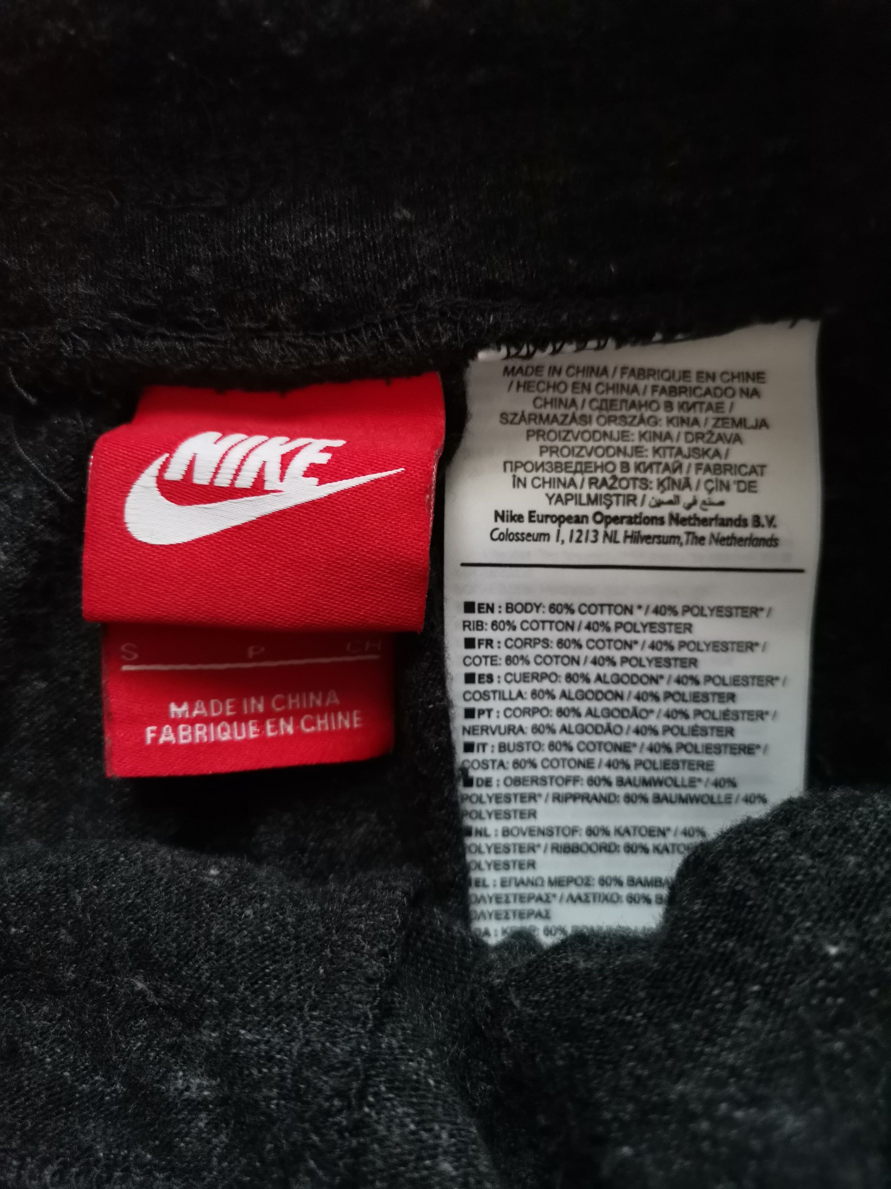 Nike Nike Women's Shorts Size 28" / US 6 / IT 42 - 3 Thumbnail