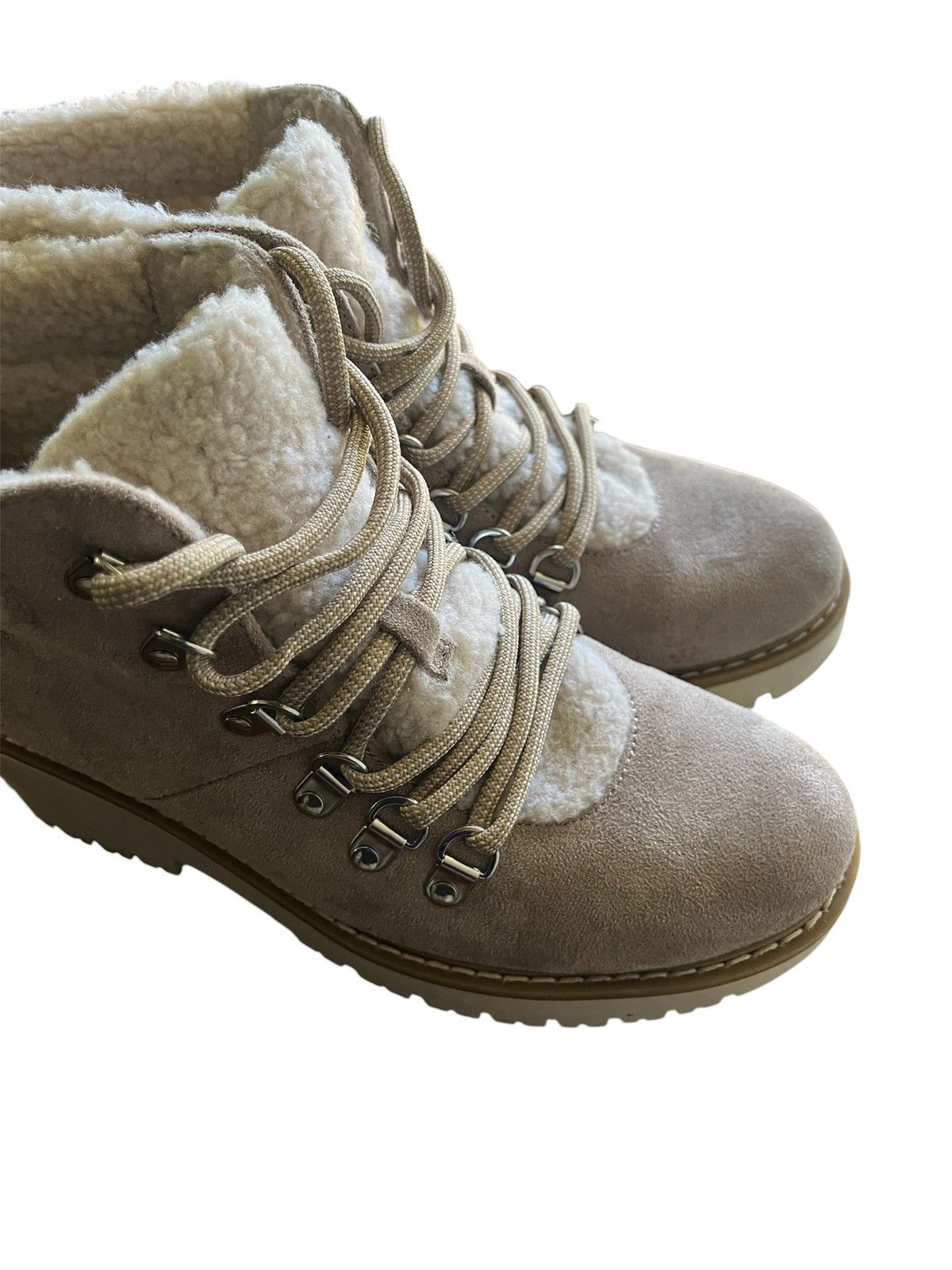 Vintage Vintage Sherpa Hiker Boots Taupe Suede Size US 7.5 / IT 37.5 - 2 Thumbnail