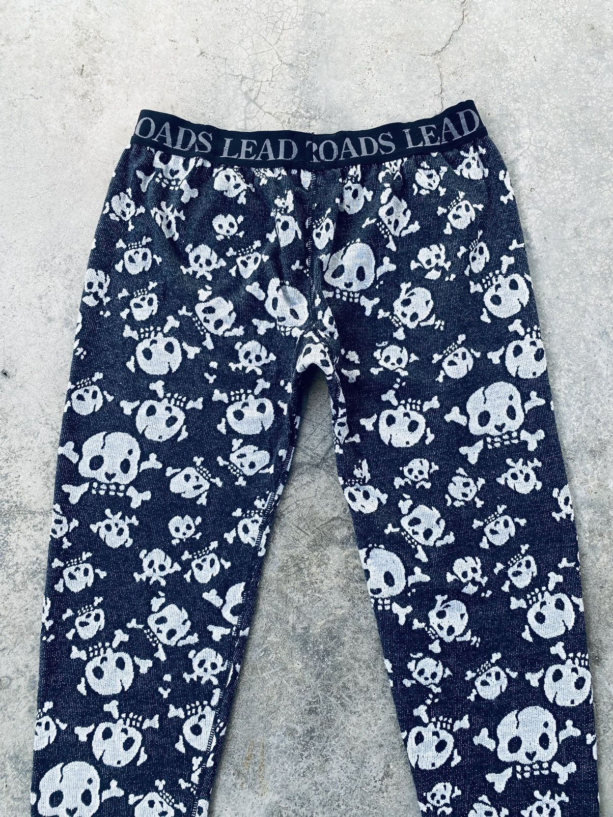 Japanese Brand Vintage PPFM Over Print Skull Leggings Size 25" / US 0 / IT 36 - 4 Thumbnail