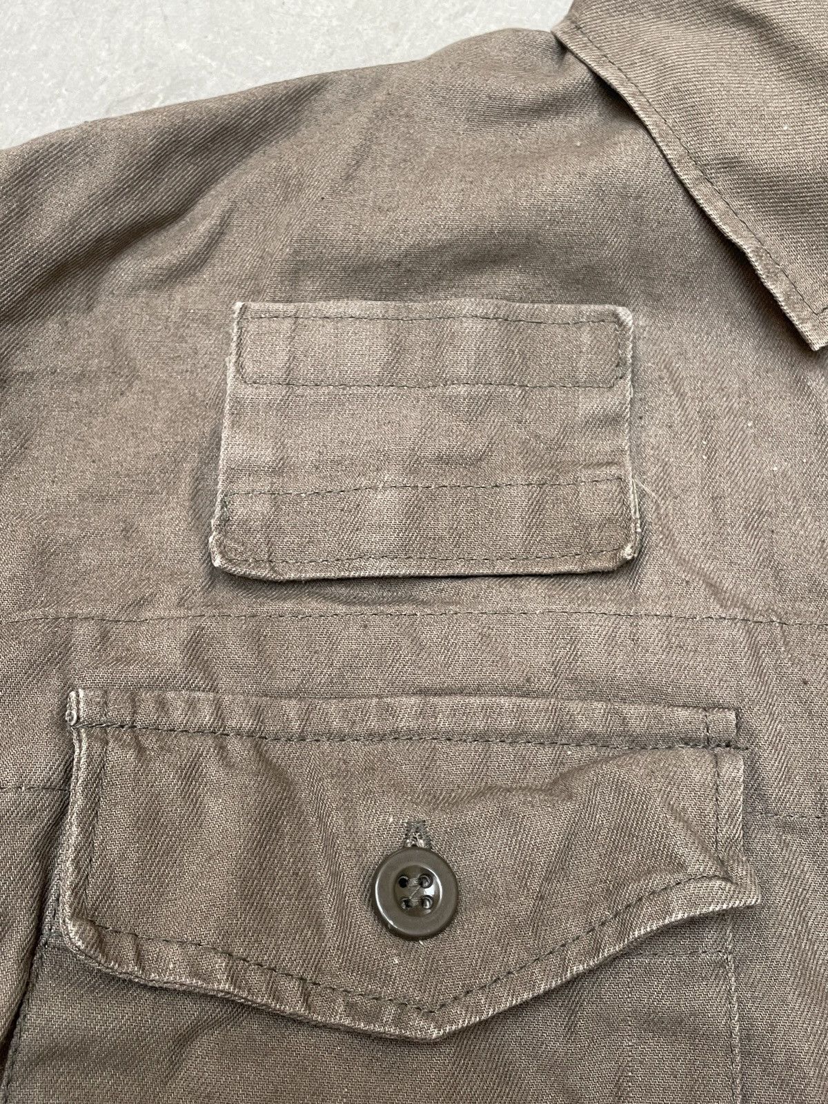 Vintage Vintage Military Utility Field Shirt 2004 Brown Cotton Sz. L Size US L / EU 52-54 / 3 - 12 Thumbnail