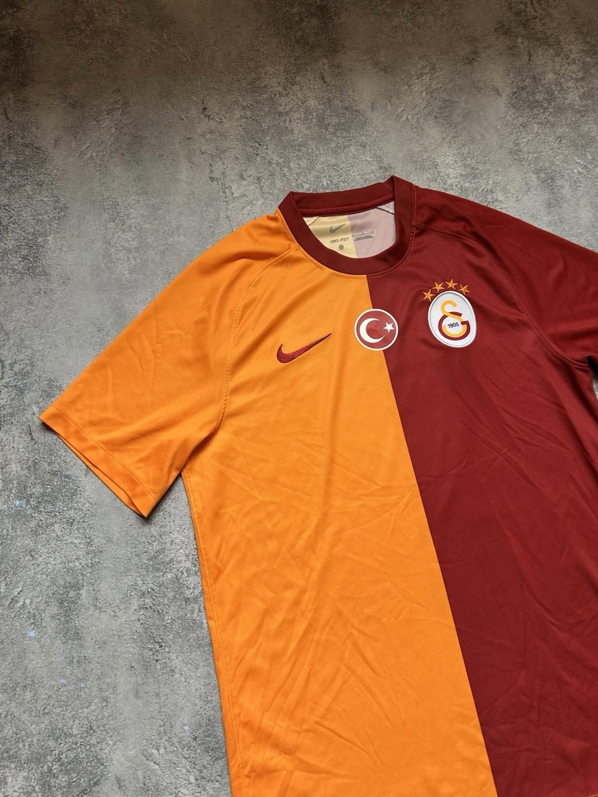 Nike Nike Galatasaray 2023/24 Home Football Shirt Soccer Jersey Size US L / EU 52-54 / 3 - 2 Thumbnail