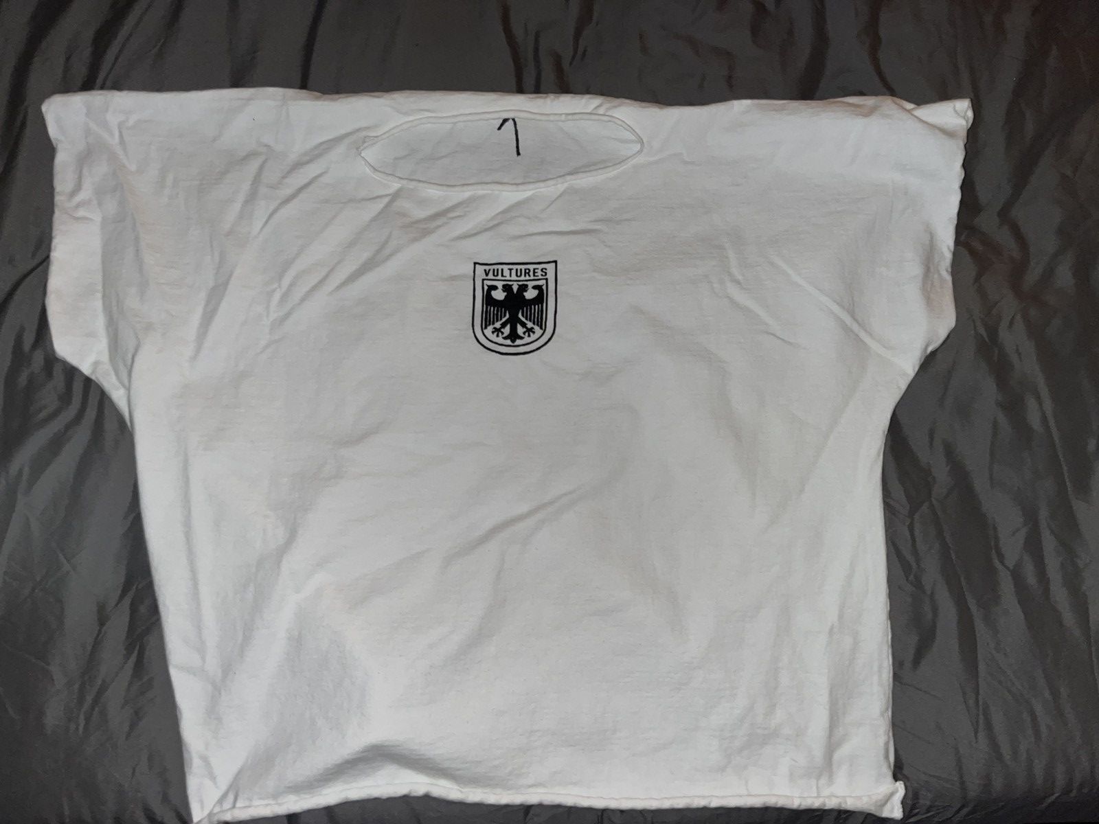 Yeezy Yeezy Vultures White Short Sleeve Size US M / EU 48-50 / 2 - 2 Thumbnail