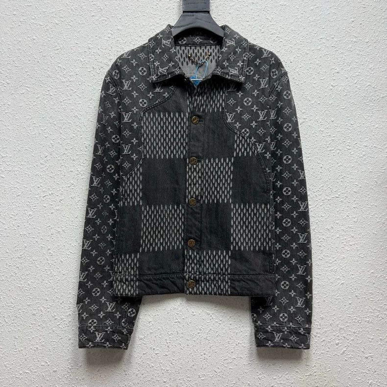 Louis Vuitton Louis Vuitton Original black presbyopic patchwork denim jac Size US S / EU 44-46 / 1 - 1 Thumbnail