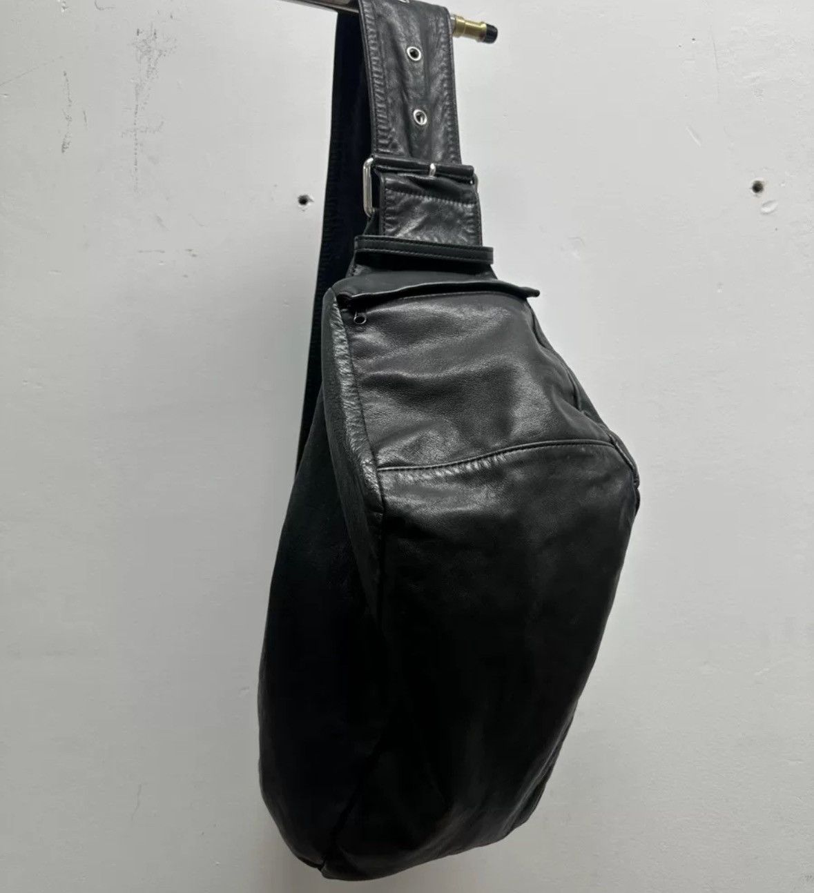 Yohji Yamamoto Yohji Yamamoto Shoulder Bucket Crossbody Bag2412-Nextarrow Size ONE SIZE - 5 Thumbnail