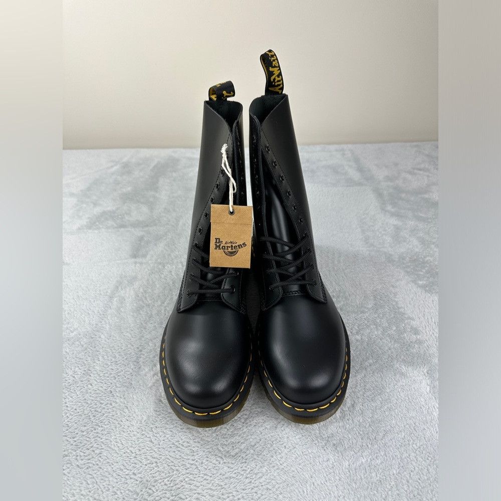 Dr. Martens Dr Martens NWT 1490 Smooth Black Leather Mid Calf Boots 8 U Size US 10 / IT 40 - 4 Thumbnail