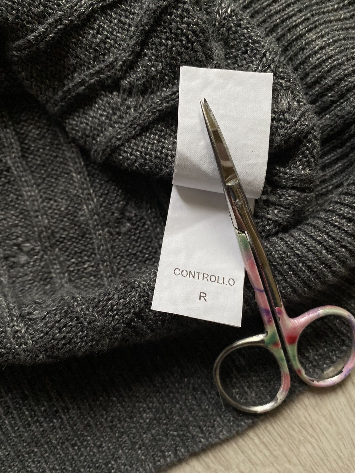 Brunello Cucinelli Brunello Cucinelli sweater v-neck linen/cotton knit Size US L / EU 52-54 / 3 - 11 Thumbnail